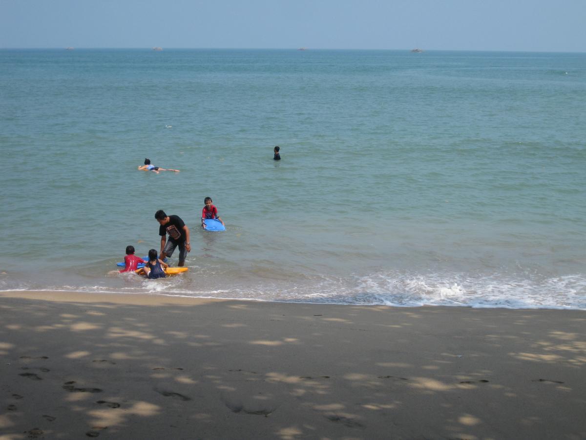 Kondominium Pantai Carita Daire Anyer Dış mekan fotoğraf