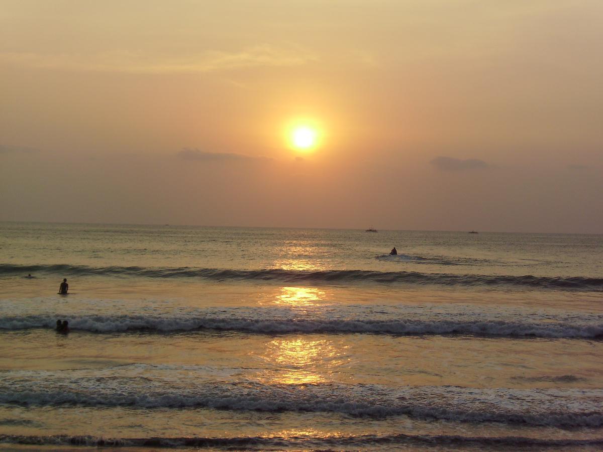 Kondominium Pantai Carita Daire Anyer Dış mekan fotoğraf